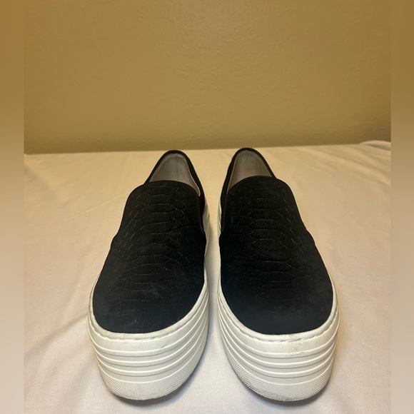 STEVE MADDEN Women’s Black Suede Platform Slip-On, Size 10B - Picture 11 of 15